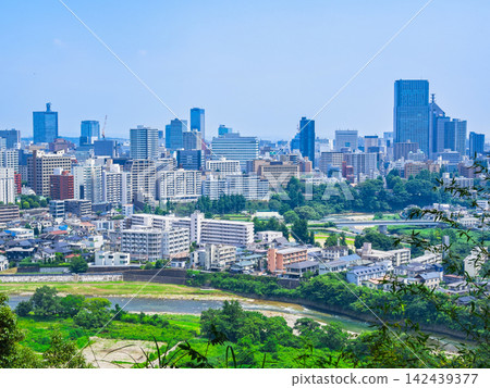 Sendai: Hirose River and city center, summer scenery Sendai: Hirose River and city center, summer scenery 142439377