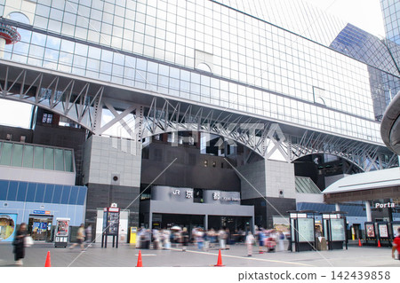Kyoto Station / Shimogyo Ward, Kyoto City, Kyoto Prefecture Kyoto Station / Shimogyo Ward, Kyoto City, Kyoto Prefecture 142439858