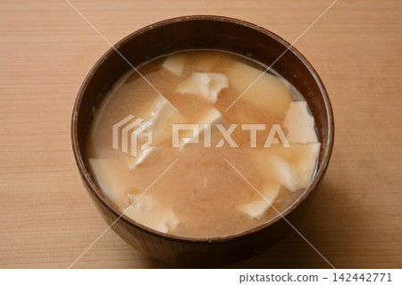 豆腐味噌湯 豆腐味噌湯 142442771