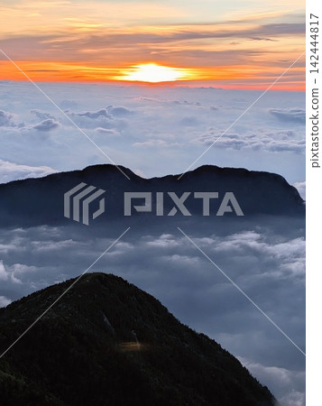 Sunrise on a mountaintop Sunrise on a mountaintop 142444817