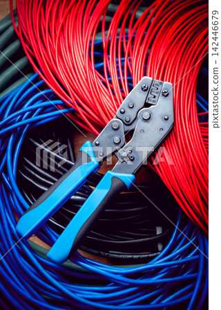 Electrical equipment. Electricity cable and crimper. Electrical equipment. Electricity cable and crimper. 142446679