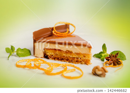 Delicious cake Delicious cake 142446682
