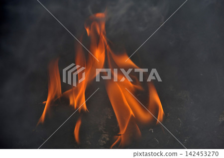 火焰 火焰 火焰 火焰 火焰 火焰 142453270