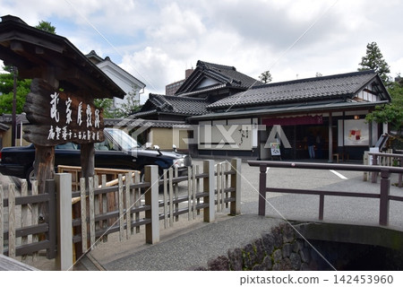Kanazawa City: Nagamachi Samurai Residence Site and Ohno-sho Waterway Kanazawa City: Nagamachi Samurai Residence Site and Ohno-sho Waterway 142453960