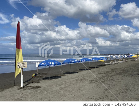 湘南江之島西濱海灘夏季游泳區 湘南江之島西濱海灘夏季游泳區 142454166