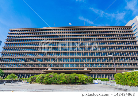 Osaka District Court, Kita Ward, Osaka City, Osaka Prefecture, Courthouse Building in Midsummer Osaka District Court, Kita Ward, Osaka City, Osaka Prefecture, Courthouse Building in Midsummer 142454968