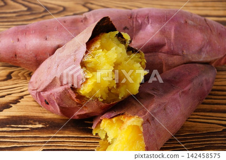 Baked sweet potato Baked sweet potato 142458575