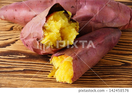 Baked sweet potato Baked sweet potato 142458576