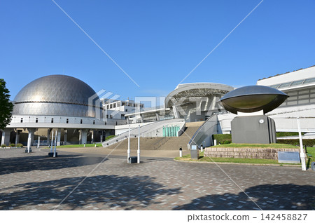 名古屋港水族館(愛知縣)入口附近 名古屋港水族館(愛知縣)入口附近 142458827