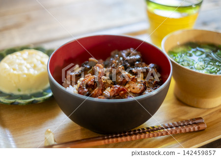 Eel rice bowl set meal Eel rice bowl set meal 142459857