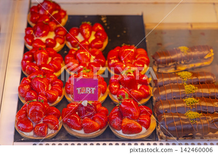 Fresh Strawberry Tart Fresh Strawberry Tart 142460006