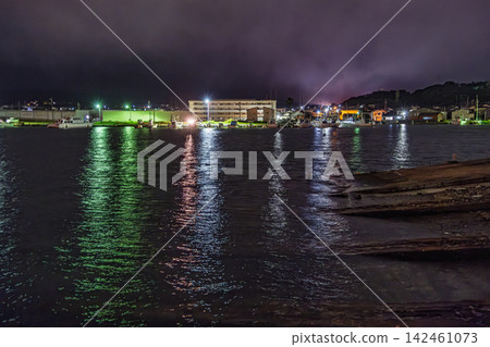 【#FukueIsland】A tranquil coastal landscape unfolding on the night sea. 【#FukueIsland】A tranquil coastal landscape unfolding on the night sea. 142461073