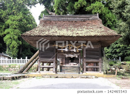 Tamawakasu-no-Mikoto Shrine, Zuishinmon Gate, Important Cultural Property, Okinoshima Island, Dogo Island, Okinoshima Town, Shimane Prefecture 142465543