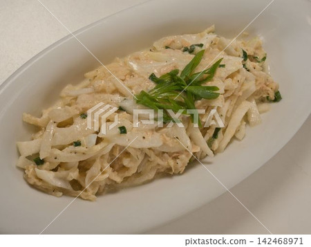 Tuna pasta salad, homemade, home cooking, wife's cooking, home-style cooking, our family's taste, lovingly prepared meal, dinner, supper, family dinner table Tuna pasta salad, homemade, home cooking, wife's cooking, home-style cooking, our family's taste, lovingly prepared meal, dinner, supper, family dinner table 142468971