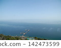近海水產養殖場和漁港的空拍照片 142473599
