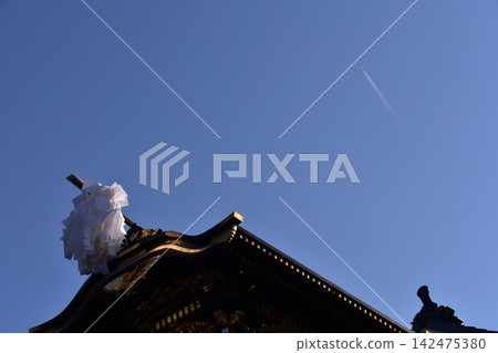 Inuyama City, Aichi Prefecture: Floats called "Kurumayama" at the Inuyama Festival; paper streamers used as markers for the gods; a jet plane flying overhead. Inuyama City, Aichi Prefecture: Floats called "Kurumayama" at the Inuyama Festival; paper streamers used as markers for the gods; a jet plane flying overhead. 142475380