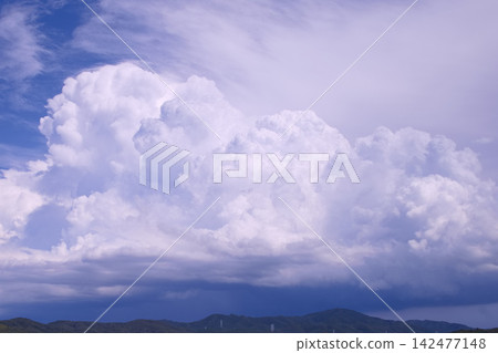 雷雲 142477148