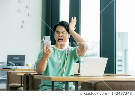 智慧型手機故障，男性 142477248
