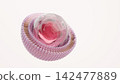 3DCG image of a beauty serum showing the cross-sectional structure of liposomes and exosomes containing nutrients. 142477889