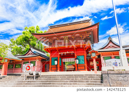 Mount Fuji Hongu Sengen Taisha Shrine Tower Gate Fujinomiya City Mount Fuji Hongu Sengen Taisha Shrine Tower Gate Fujinomiya City 142478125