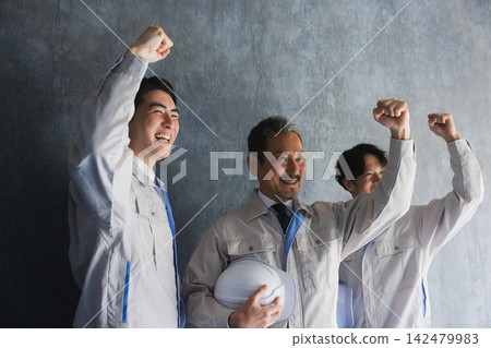 Working people Working people 142479983