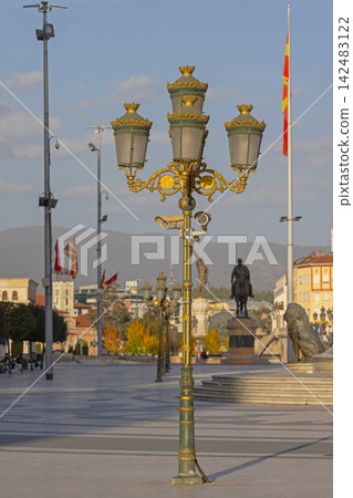 Street Lantern in Skopje Street Lantern in Skopje 142483122