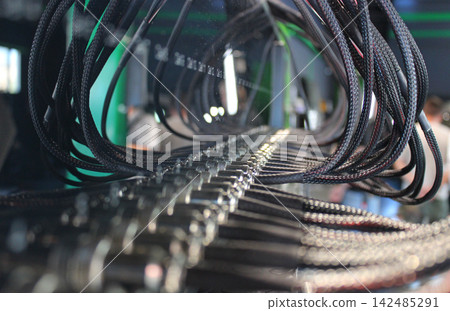 Special cables and plugs for testing and recharging each cell of a high voltage electric vehicle battery Special cables and plugs for testing and recharging each cell of a high voltage electric vehicle battery 142485291