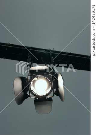 Adjustable Ceiling Industrial Spotlight. Black Ceiling Lamp. Art Light Stage Theatre Lamp Adjustable Ceiling Industrial Spotlight. Black Ceiling Lamp. Art Light Stage Theatre Lamp 142489171