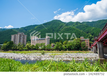 溫泉小鎮景色 [水明館，下呂溫泉]（岐阜縣下呂市） 142489732