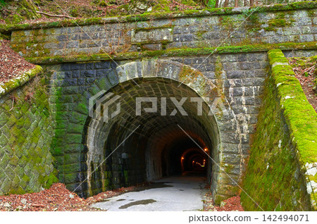 Amagi Mountain Tunnel on the former National Route 414, Izu City, Shizuoka Prefecture Amagi Mountain Tunnel on the former National Route 414, Izu City, Shizuoka Prefecture 142494071