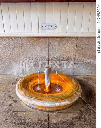Fountain in Karlovy Vary serving mineral water to visitors Fountain in Karlovy Vary serving mineral water to visitors 142498064