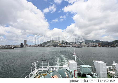 Harbor scenery and sea voyage scenery Harbor scenery and sea voyage scenery 142498406