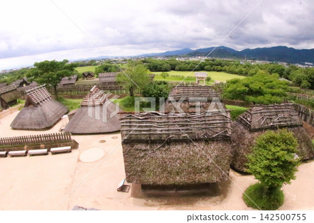 The vast Yoshinogari Ruins The vast Yoshinogari Ruins 142500755