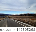 八嶽山腳下的道路 142505268