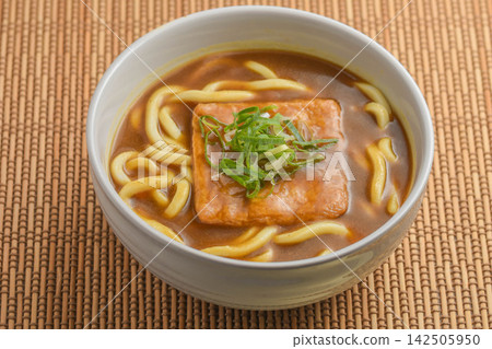 Kitsune Curry Udon Kitsune Curry Udon 142505950