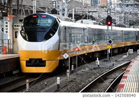 JR East E657 series train, K2 formation JR East E657 series train, K2 formation 142508040