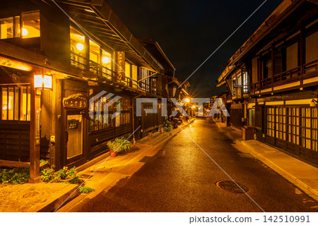 長野縣,中山道,奈良井宿的街景,夜景,夜景 長野縣,中山道,奈良井宿的街景,夜景,夜景 142510991
