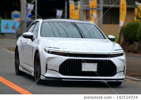 White Japanese sedan image White Japanese sedan image 142514724