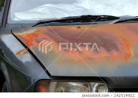 Rusty car (image) 142514922