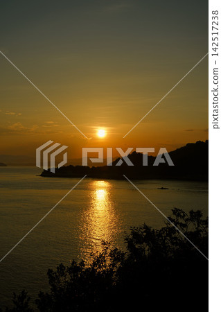 在海上日落 在海上日落 142517238