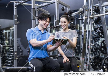 Personal training for men and women, consultation available. Personal training for men and women, consultation available. 142519604
