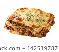 Lasagna (without plate) 142519787