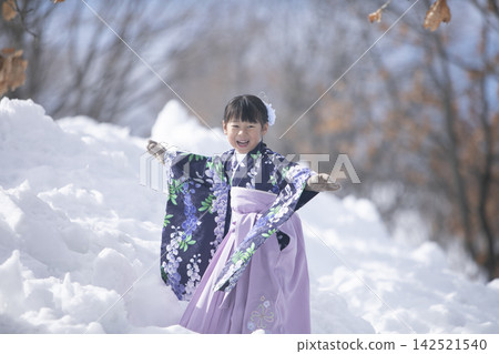 畢業孩子 142521540