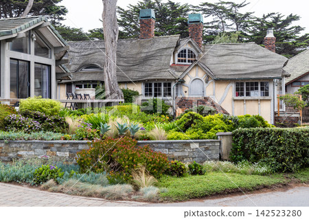 Oceanfront houses in Carmel by the Sea Oceanfront houses in Carmel by the Sea 142523280