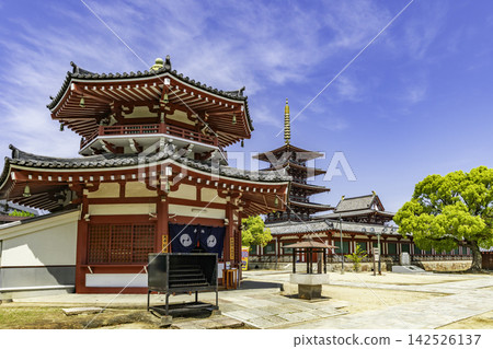 Osaka, Tennoji, Shitennoji Temple, Taishi Indō Shōdō (Prince Shotoku Bell Tower), Osaka City, Osaka Prefecture Osaka, Tennoji, Shitennoji Temple, Taishi Indō Shōdō (Prince Shotoku Bell Tower), Osaka City, Osaka Prefecture 142526137