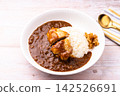 咖哩雞（雞腿肉） 142526691