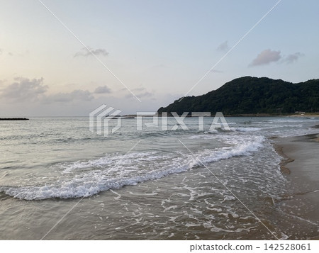 美麗的海岸風光 美麗的海岸風光 142528061
