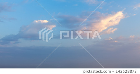Sunset sky background 142528872