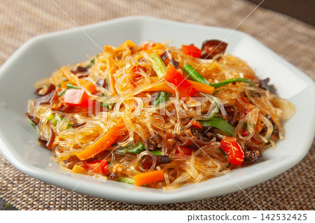 Mabo vermicelli 142532425