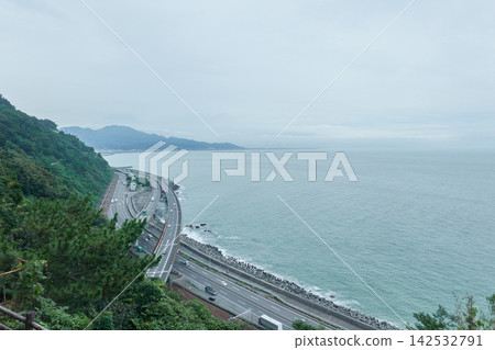 Satta Pass, Suruga Bay, Tomei Expressway Satta Pass, Suruga Bay, Tomei Expressway 142532791